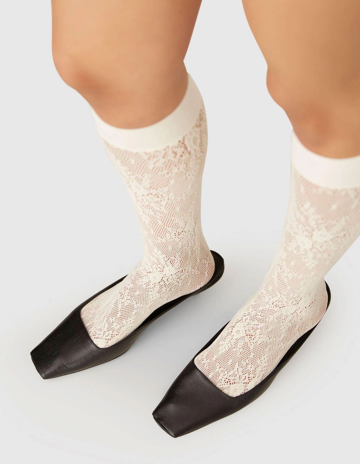 Rosa Lace Knee-Highs Ivory | UNDERLENA