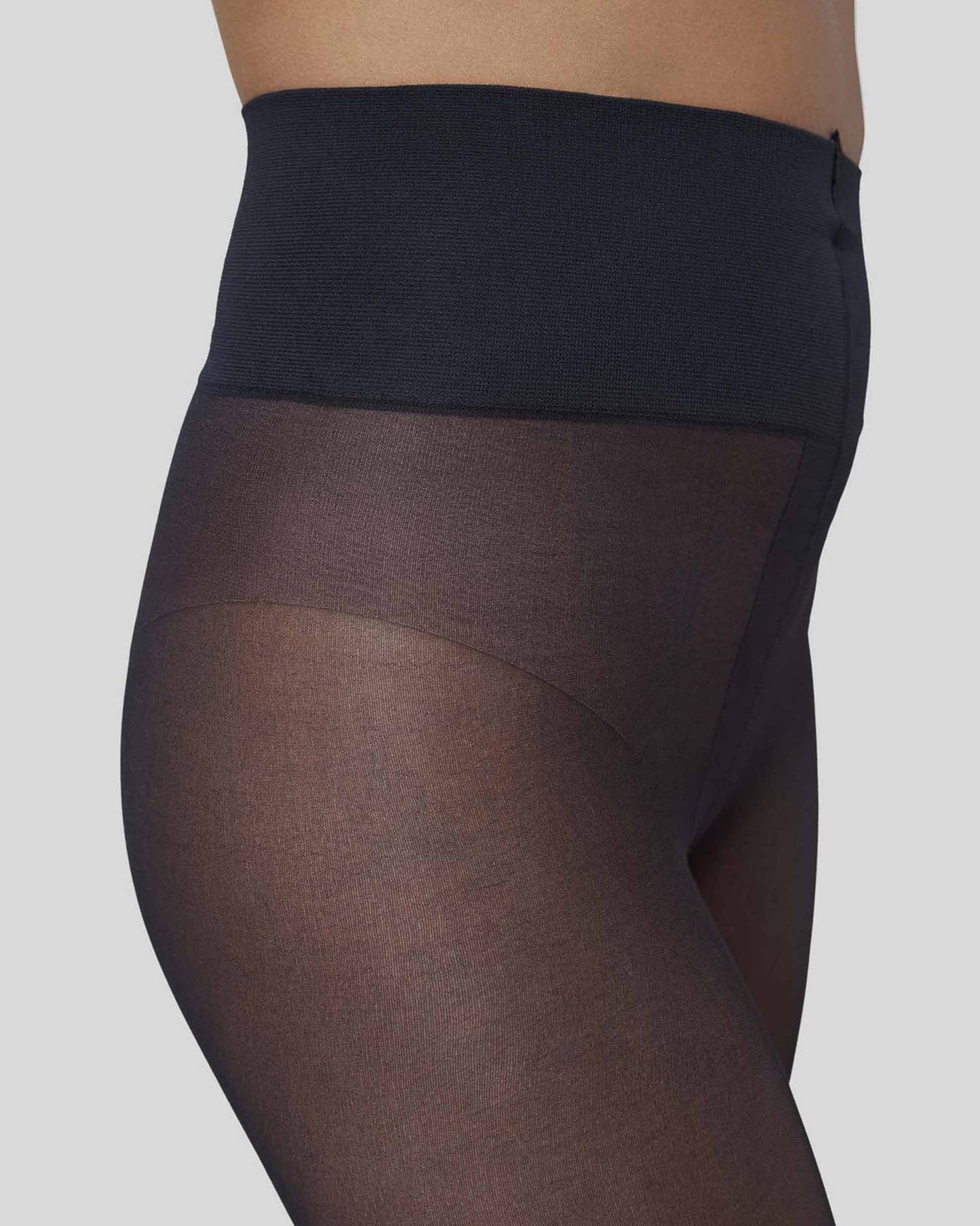 Malva Ladder Resistant 20 Denier Tights Black