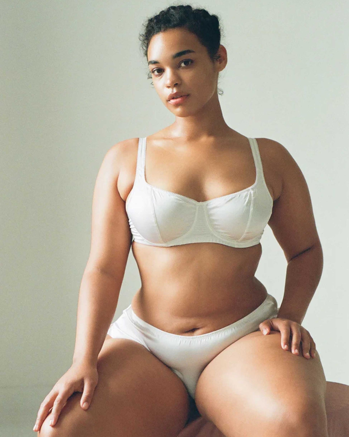 Gita Underwire White