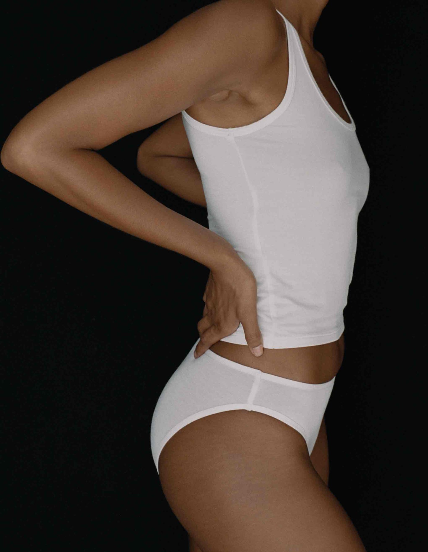 Recline Tank Natural | UNDERLENA