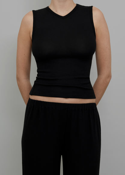 Brushed Hacci High-V Vest