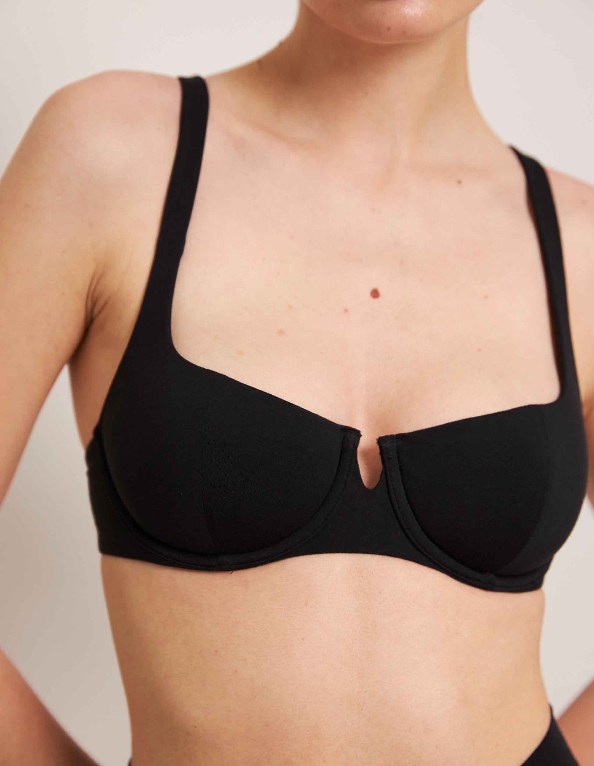 The Lift Bra by OHEN, close