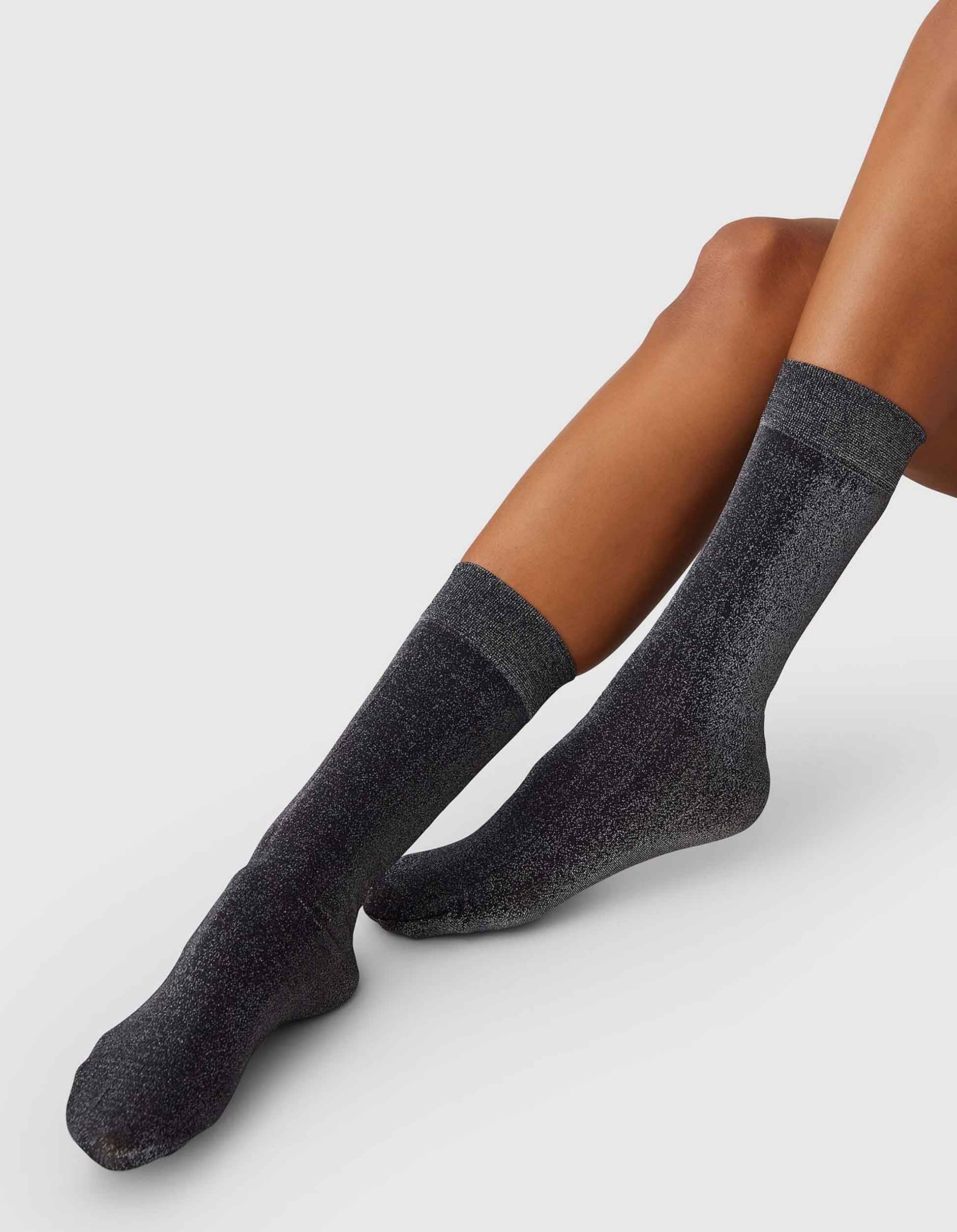 Ines Shimmery Socks Black | UNDERLENA
