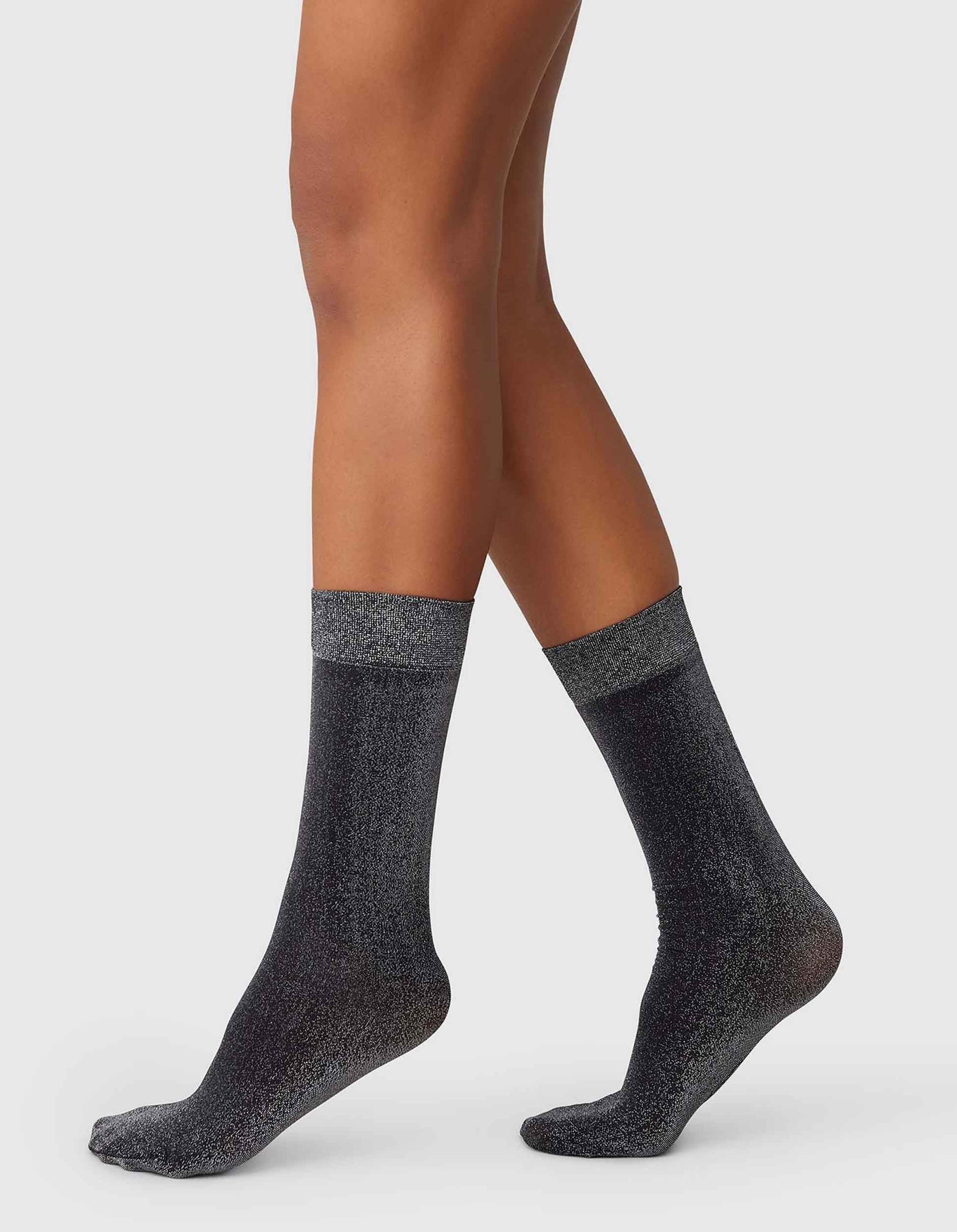 Ines Shimmery Socks Black | UNDERLENA
