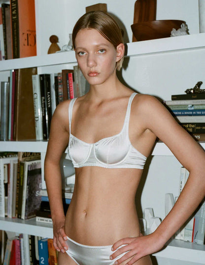 Gita Underwire White