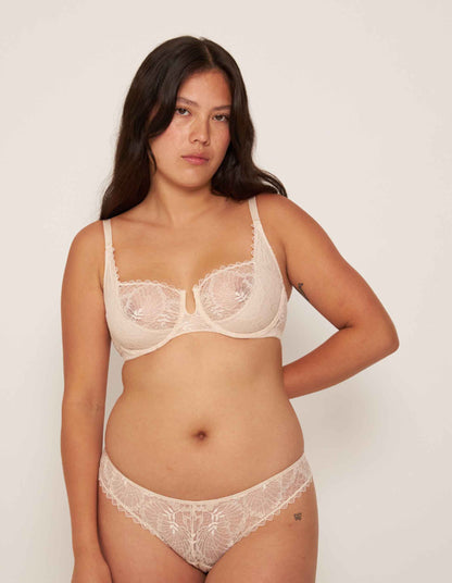 The Balconette Bra Sand